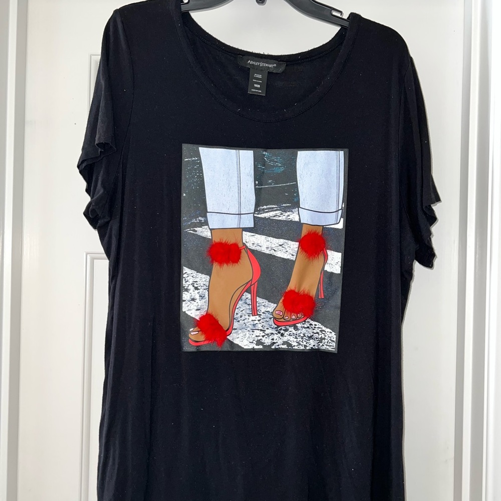 Ashley Stewart 18/20 Black T-shirt